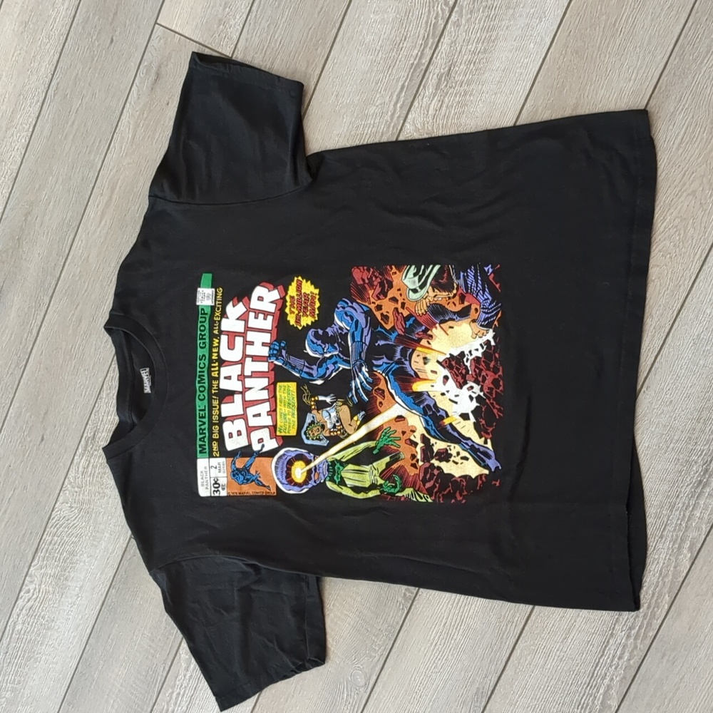 NEW Marvel Graphic T-shirt